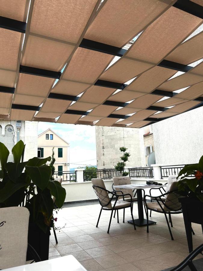 Apartments Villa Mira Kastela Luaran gambar