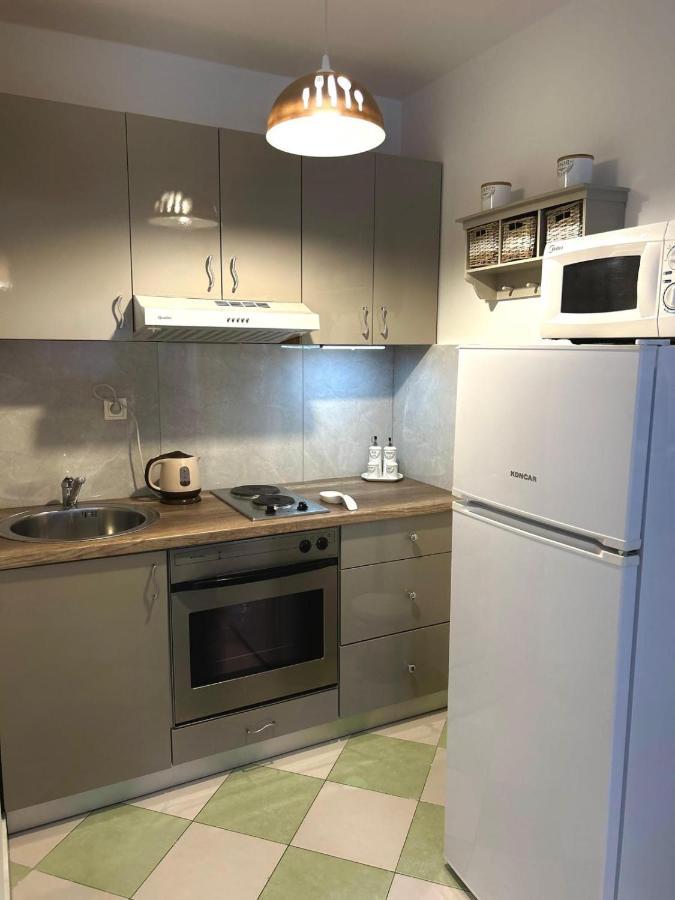 Apartments Villa Mira Kastela Luaran gambar