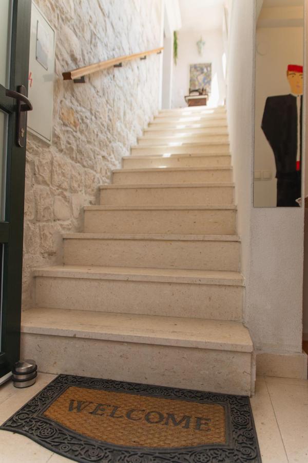 Apartments Villa Mira Kastela Luaran gambar